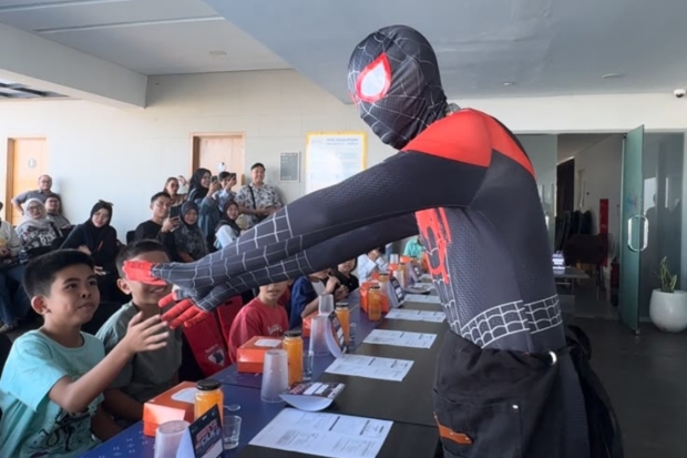 Vasaka Hotel Makassar Hadirkan Kegiatan Barista Cilik, Edukasi Kreatif Seru untuk Anak-anak