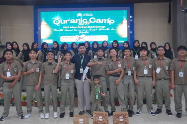 159 Siswa Baru SMA Islam Athirah Bukit Baruga Ikuti Quranic Camp