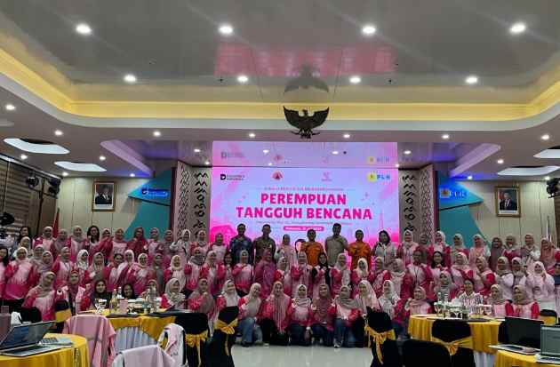 Srikandi PLN Sulselrabar Cetak 100 Perempuan Tangguh & Siaga Bencana