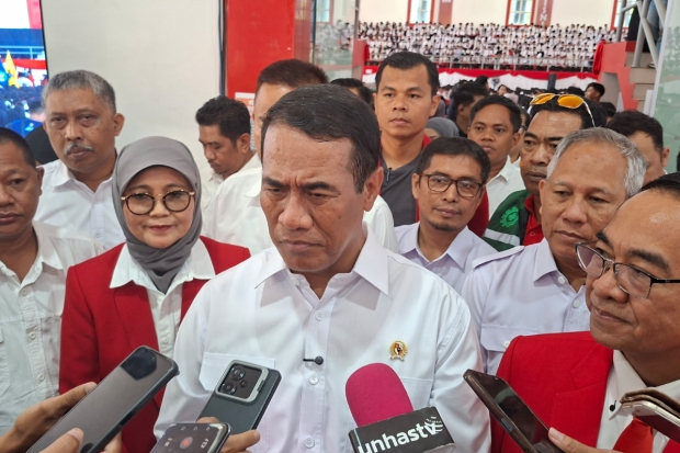 Respons Cepat Tuntutan Peternak, Mentan Pastikan Penyerapan MBG dan Pakan Subsidi Bulog