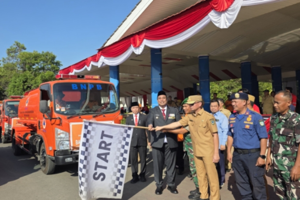 Ribuan Warga Terdampak Kemarau, Pemkab Maros Bagikan 16 Tangki Air Bersih per Hari
