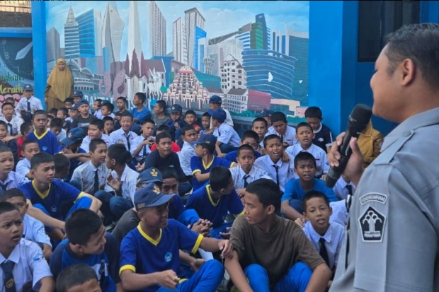 Pelajar SMP Diminta Bijak Terhadap Media Sosial, Dorong Kesadaran Hukum Sejak Dini