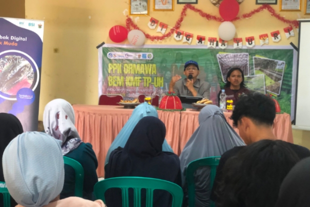 Tim Carade BEM KMF TP UH Bekali Masyarakat Tinggimae Strategi Promosi Produk di Medsos