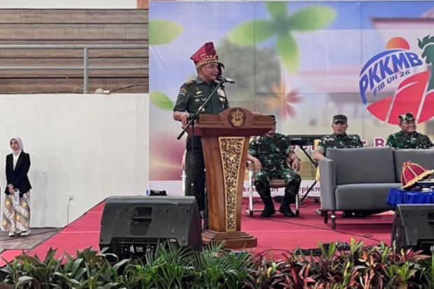Unhas Tegaskan Narasi Militerisme dan Penutupan GOR saat PKKMB FIB Tidak Benar
