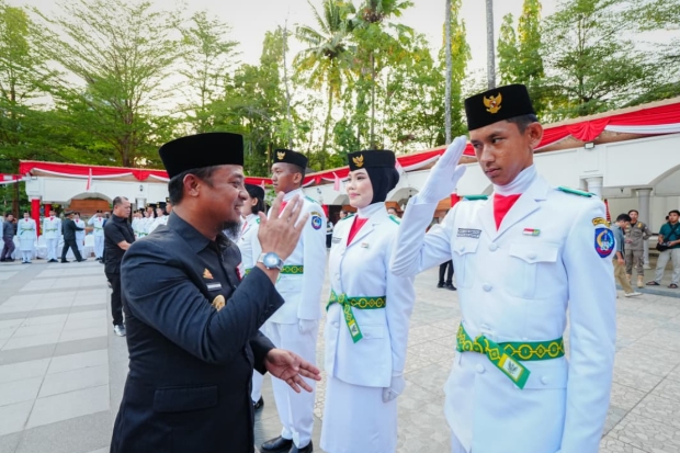 Kukuhkan 73 Paskibraka Sulsel, Siap Kibarkan Sang Merah Putih