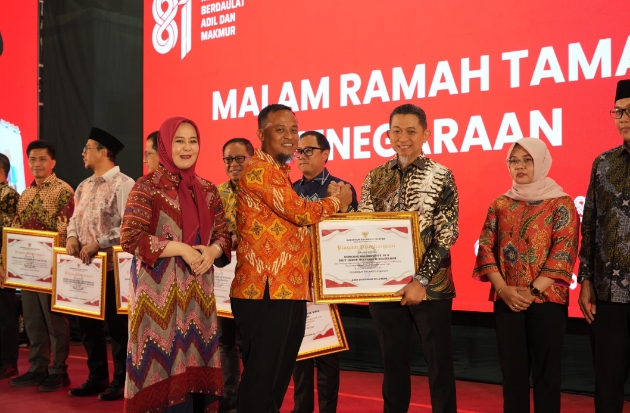 PLN UID Sulselrabar Raih Penghargaan Pemprov Sulsel atas Dukungan Mudik Gratis