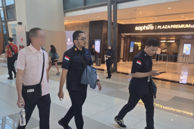 Pakai Visa Turis untuk Bekerja, WNA Tiongkok Dideportasi Imigrasi Makassar