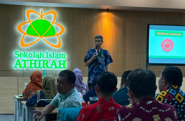 Athirah Bekali 180 Kepala Sekolah di Makassar dengan Strategi Transformasi