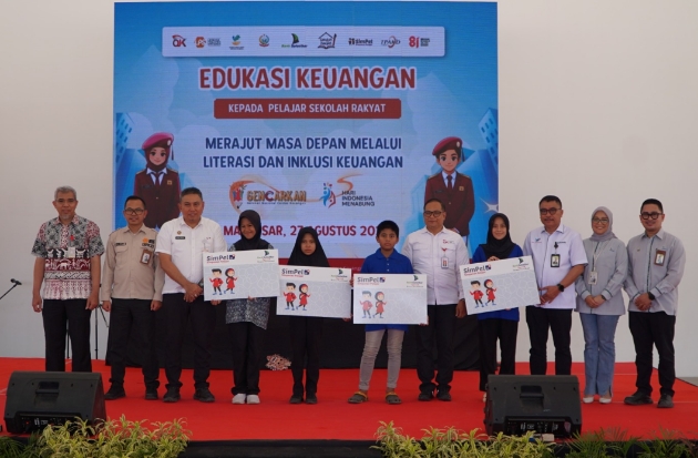 570 Siswa Sekolah Rakyat di Makassar Mulai Menabung, OJK Perkuat Literasi Keuangan