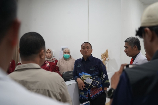 Sidak RSUD I Lagaligo Wotu, Bupati Lutim Soroti Kebersihan hingga Komputer Lawas