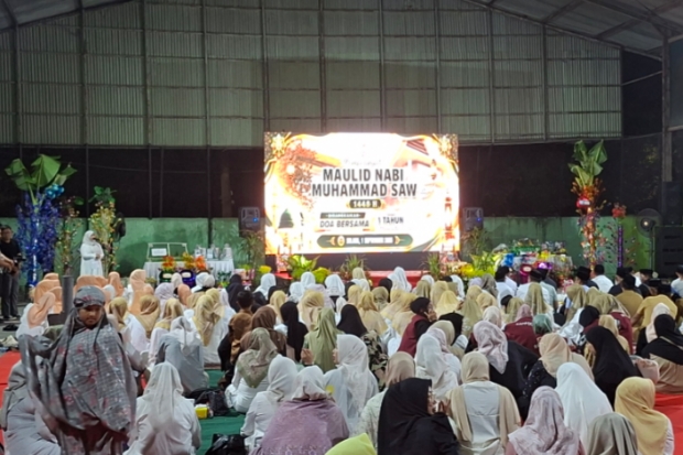 DPRD Kota Makassar Peringati Maulid Nabi dan Kenang Satu Tahun Tragedi Kebakaran
