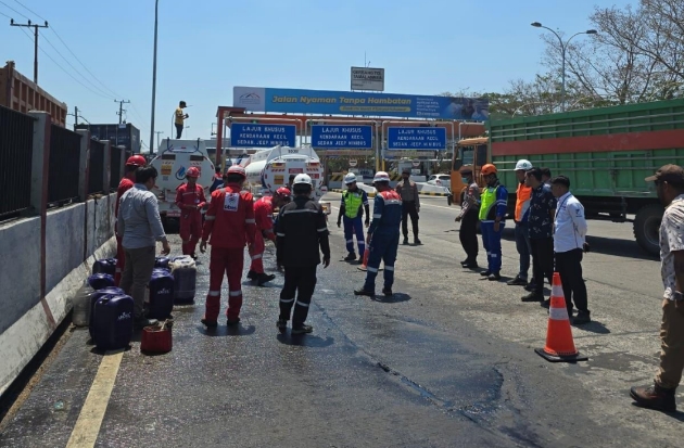 Tumpahan BBM di Tol Makassar, Pertamina Patra Niaga Turun Tangan