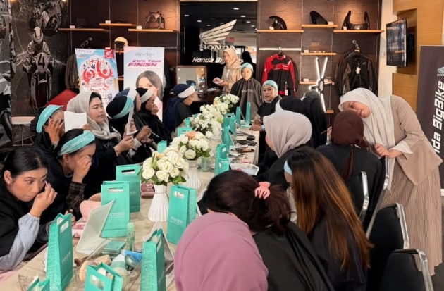 Astra Motor Alauddin Apresiasi Pelanggan Setia Lewat Beauty Class