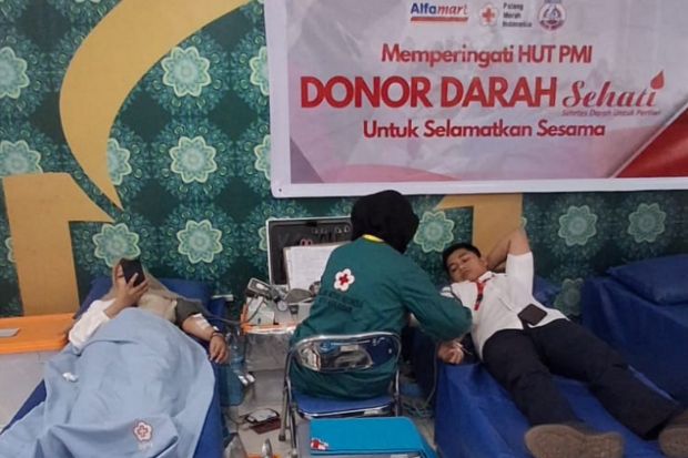 Alfamart Gelar Donor Darah di 28 Lokasi, Ikut Rayakan HUT PMI ke-81