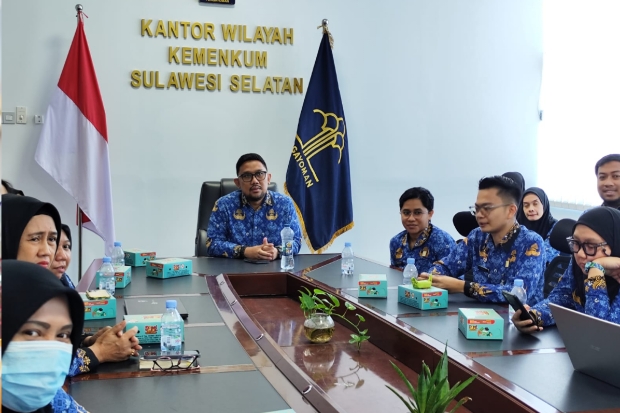 Perkuat Pengutamaan Bahasa Negara dalam Komunikasi Kedinasan