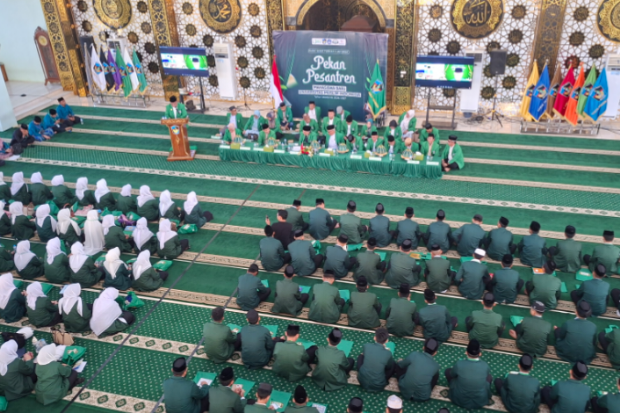 UMI Tutup Rangkaian Pekan Pesantren Gelombang ke-7, Mahasiswa Ikuti Kegiatan Outbound