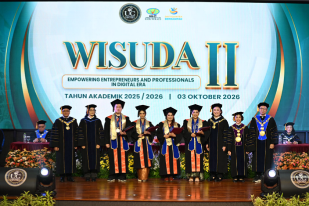 UC Makassar Wisuda 263 Lulusan, Alumni Diharap Bisa jadi Naga Kesepuluh