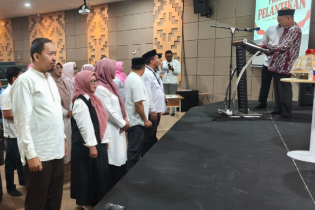 Pengurus MGMP Pendidikan Pancasila SMA Kota Makassar Resmi Dilantik