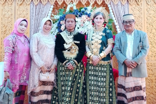 Cinta Lintas Negara, Cerita Pria Bone Nikahi Perempuan Swedia