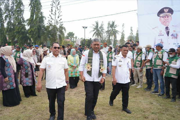 Bupati Andi Rosman Paparkan Capaian Produksi Pertanian di Hadapan Dirjen Hortikultura Kementan RI