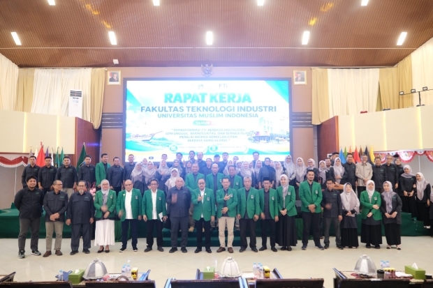 Raker FTI UMI 2026, Rektor Tegaskan Program Kerja Harus Berpihak pada Mahasiswa