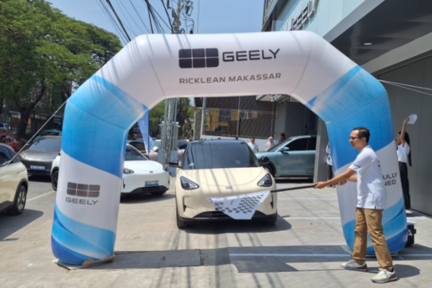 Geely Ricklean Makassar Punya Fasilitas 3S, Buru Penjualan 500 Unit di 2026