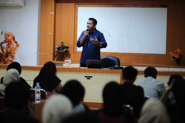 Bupati Bantaeng Jadi Dosen Praktisi di UMI, Bekali Mahasiswa Ilmu Komunikasi Strategi Menjaga Reputasi