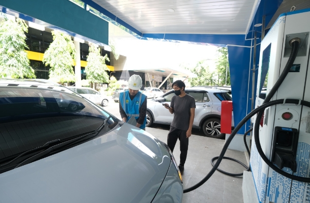 Kendaraan Listrik di Sulselrabar Tumbuh 53,7 Persen, PLN Perluas Jaringan SPKLU