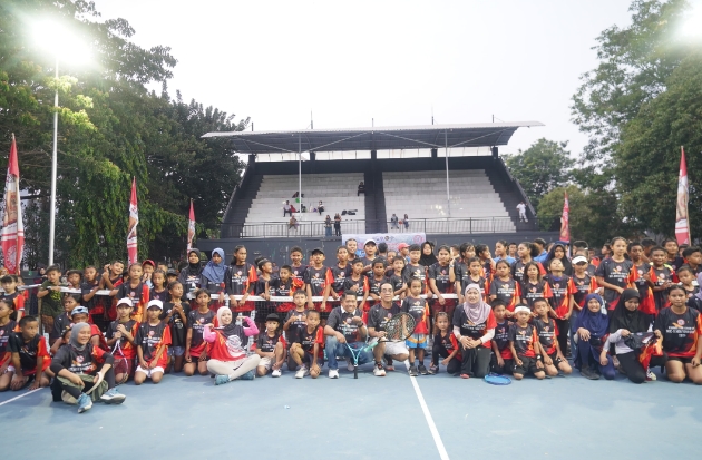 Semen Tonasa Dukung Kejurnas Tenis Junior Pertama di Indonesia Timur
