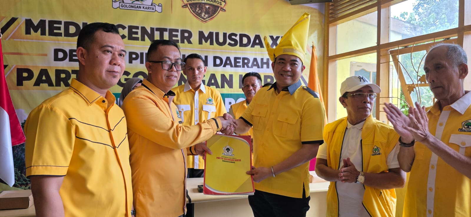 Kantongi 19 Suara, Patarai Amir Kembalikan Formulir Bakal Calon Ketua Golkar Maros