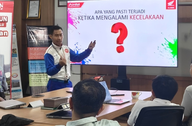Kenalkan Honda CUV-e, Asmo Sulsel Edukasi Safety Riding Karyawan Cargill