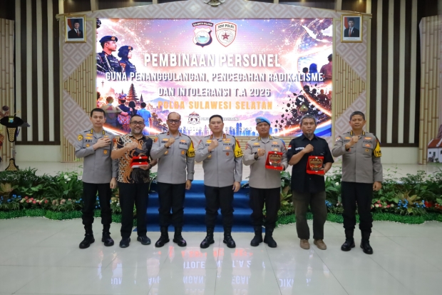 Cegah Paham Radikal, Polda Sulsel Gelar Pembinaan Personel di Mapolda
