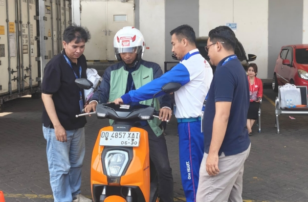 Asmo Sulsel Edukasi 45 Karyawan Sari Roti, Tekankan Pentingnya Safety Riding