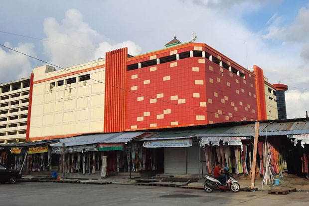 Pemerintah Kota (Pemkot) Makassar, segera merelokasi para pedagang yang menjadi korban kebakaran Pasar Sentral di Blok B Selatan beberapa waktu lalu.