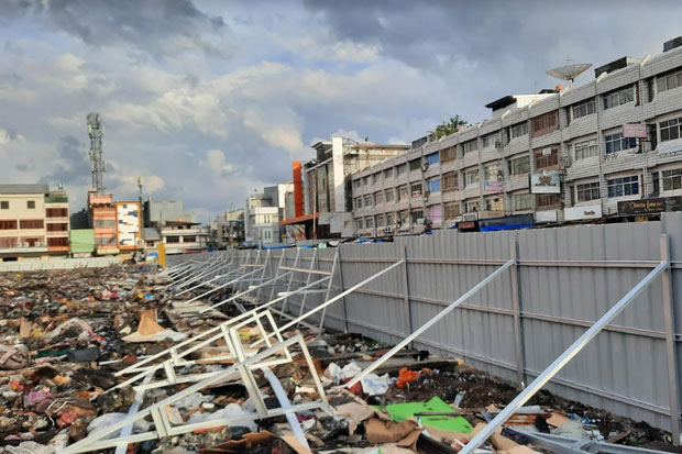 Pemerintah Kota (Pemkot) Makassar, segera merelokasi para pedagang yang menjadi korban kebakaran Pasar Sentral di Blok B Selatan beberapa waktu lalu.