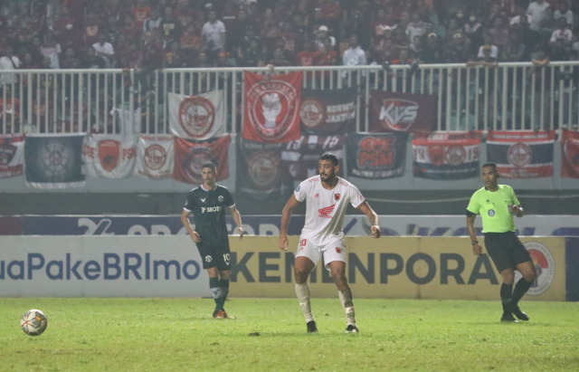 PSM Makassar saat bermain melawan Persikabo 1973 pada BRI Liga 1 Indonesia di stadion Pakansari, Cibinong Bogor, Kamis, (09/03/2023).