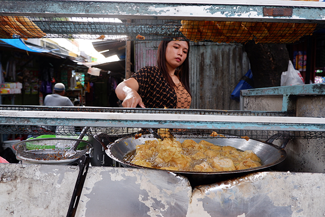 Pasar Cidu ini menjadi surganya para pecinta jajanan kaki lima (street food) dan menjadi destinasi wisata kuliner di kota ini yang cukup populer.