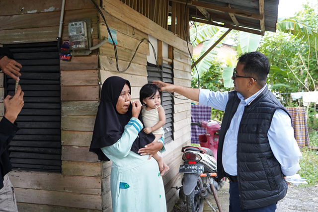 PJ Gubernur Sulbar Akmal Malik kembali melakukan intervensi keluarga berisiko Stunting di Desa Bambaira, Kecamatan Bambaira, Kabupaten Pasangkayu.