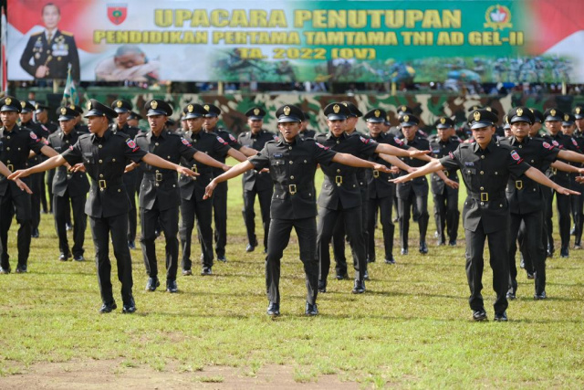 229 Prajurit TNI AD Berhasil Jalani Diktama