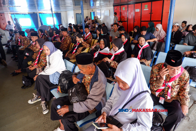 JCH Kabupaten Kepulauan Selayar akan bergabung dengan JCH embarkasi Makassar di Asrama Haji Sudiang Makassar sebelum diterbangkan menuju Mekah, Arab Saudi.
