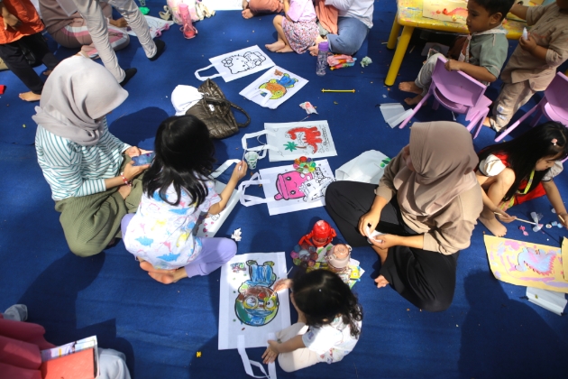 Tampak sejumlah karya unik dan cantik dari anak-anak yang mengikuti ragam kegiatan seru HUT ke-31 Bukit Baruga. Foto/Muchtamir Zaide