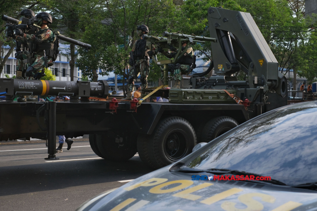 Beberapa alutsista TNI-AU juga ikut dalam parade tersebut