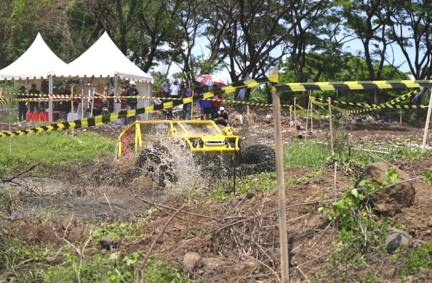 Lintasan balapan offroad di kawasan BWP dinilai sangat menantang dan seru. Mulai dari jalanan yang menanjak hingga berlumpur, bahkan berair.