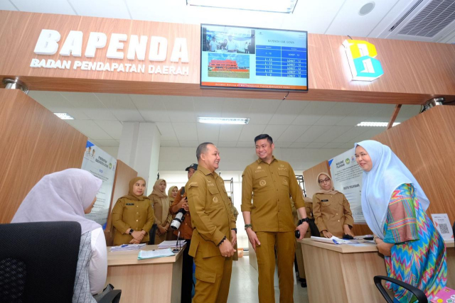 Bupati Gowa, Adnan Purichta Ichsan menghadiri Soft Launching Mal Pelayanan Publik (MPP) yang berlokasi di Jalan H.O.S. Cokrominoto Sungguminasa, Senin (26/2/2024).