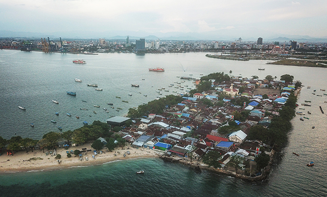 FOTO: Menhub Membangun Konektivitas Antar Pulau di Indonesia