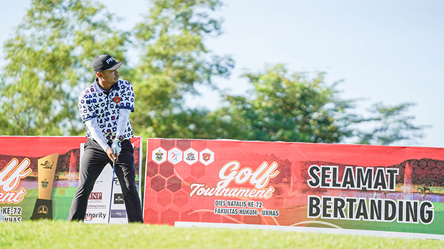 FH Unhas bekerja sama dengan IKA FH  Unhas JABODETABEK menyelenggarakan Tournament Golf di Padivalley Golf Club, Pattalassang pada jum’at (19/04/2024).