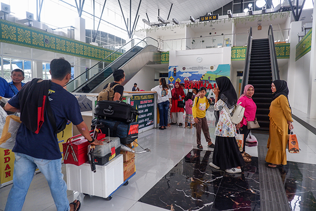 Jumlah penumpang di Terminal  Tipe A Amplas Medan mengalami peningkatan sejak revitalisasi diresmikan Jokowi pada 2023.