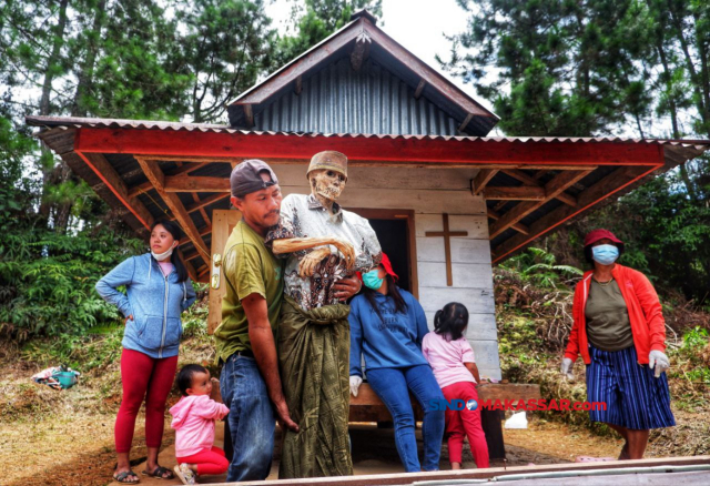 Tradisi Ma'Nene Toraja untuk Menghormati Leluhur