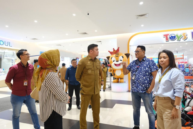 Sebanyak 30 pelaku UMKM dilibatkan dalam Event Mura Fest yang digelar oleh E-PRO Event Organizer dan Wonder Entertainment di Living Plaza Hertasning, Jalan Tun Abdul Razak, Kabupaten Gowa, Senin (2/9/2024).