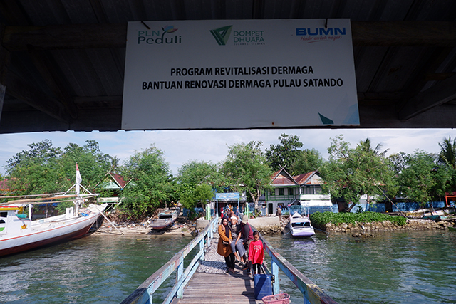 FOTO: PLN Peduli Wujudkan Dermaga Baru, Permudah Akses Transportasi Masyarakat Pulau